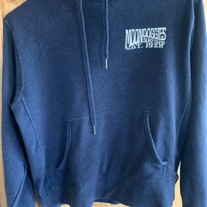 Soft Hooded surf sweatshirt